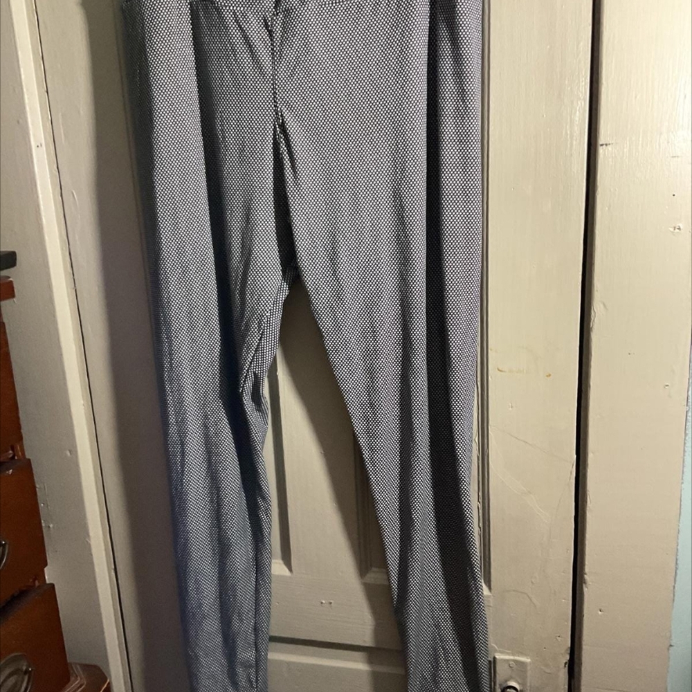 LuLaRoe Black and White Polka Dot Leggings (XL-16/18)